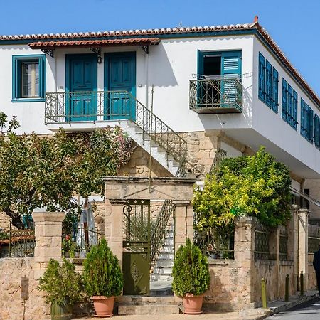 The Stone House Apartment Aegina Bagian luar foto