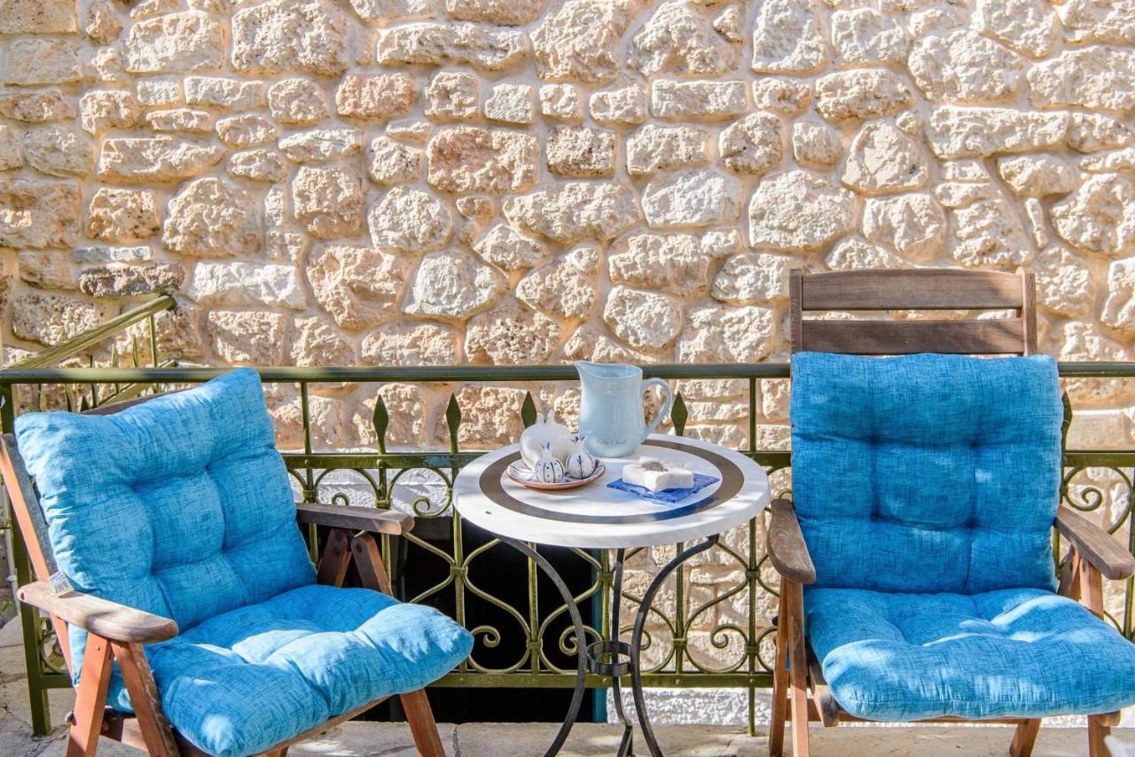 The Stone House Apartment Aegina Bagian luar foto
